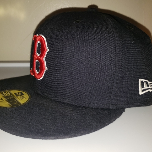 New Era Boston Red Sox hat size 7 5/8 - Picture 2 of 11